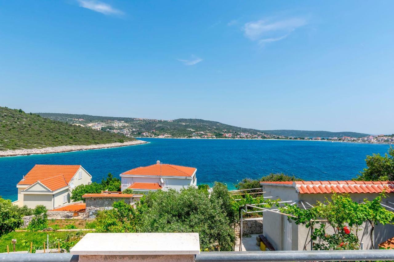 Apartments Bozo Ражань Экстерьер фото
